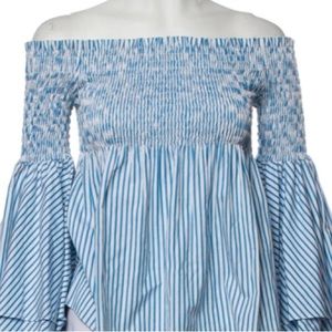 Caroline Constas top